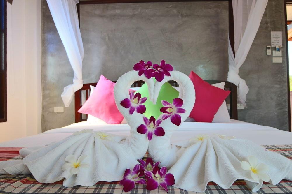 Hotel Pinky & - Sha Extra Ko Lanta