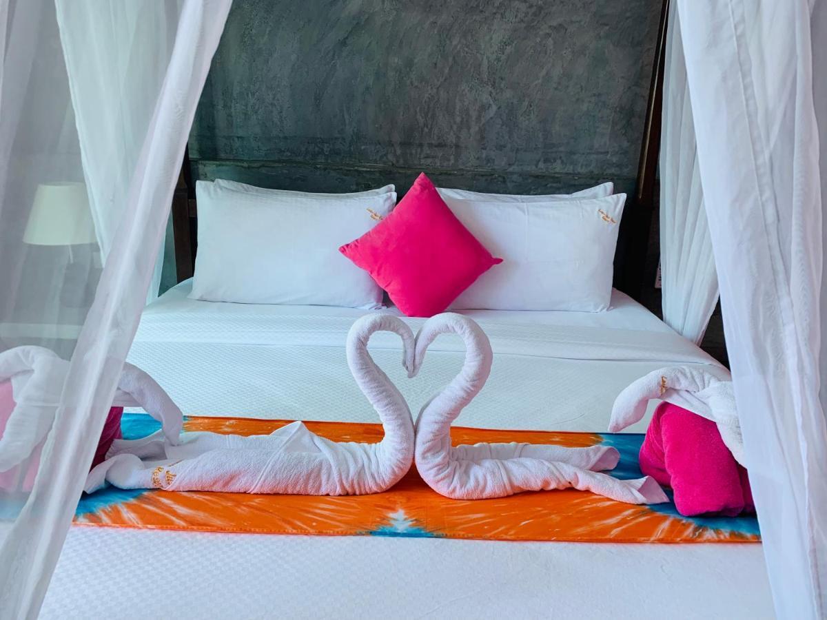 Pinky & - Sha Extra Hotel Ko Lanta